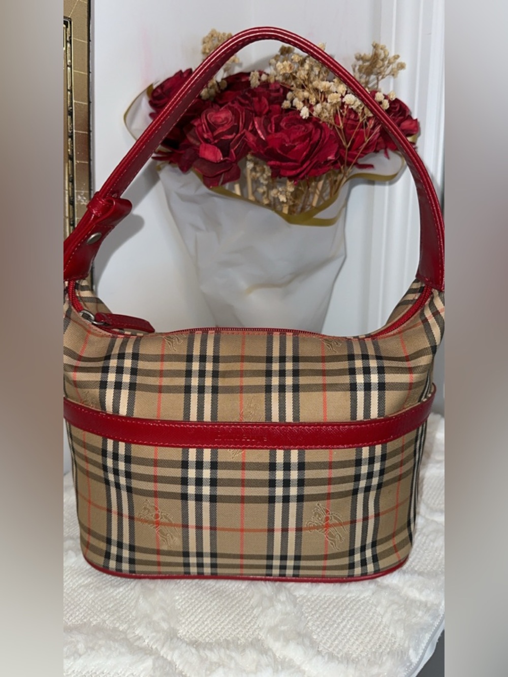 Burberry Nova check hand bag - Picture 3 of 9
